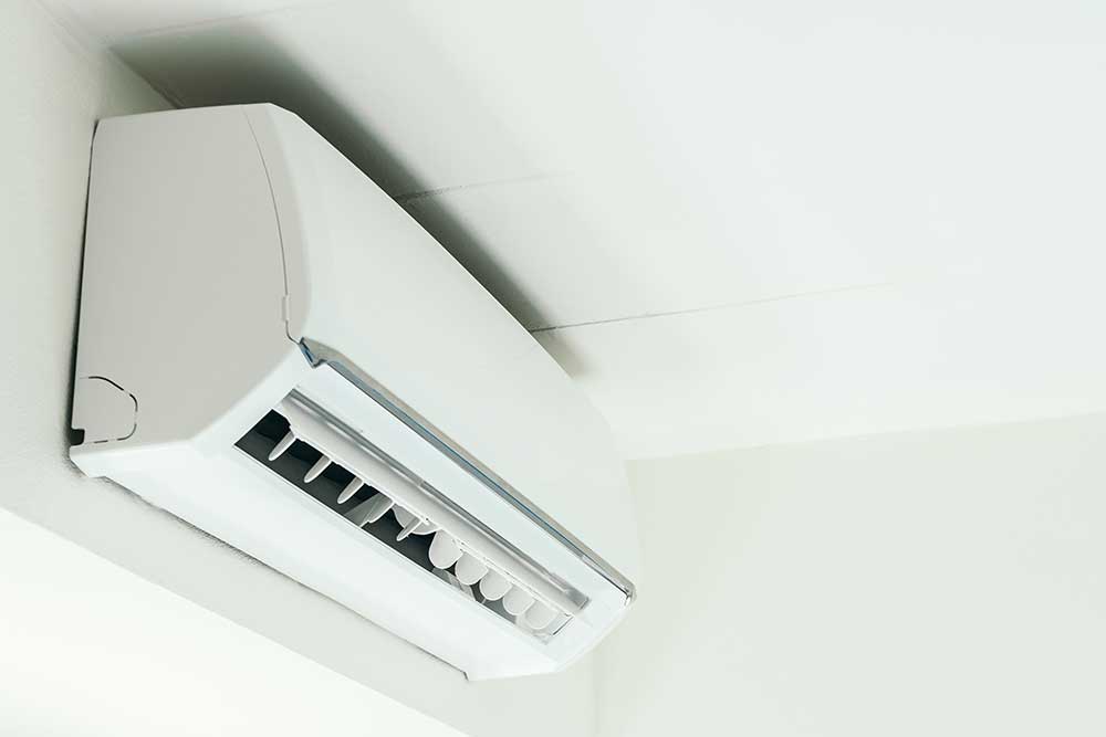 wall mounted air conditioner and conditioning unit